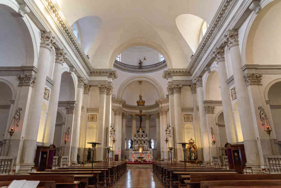 Italia - Venecia 183 - iglesia del Santísimo Redentor.jpg